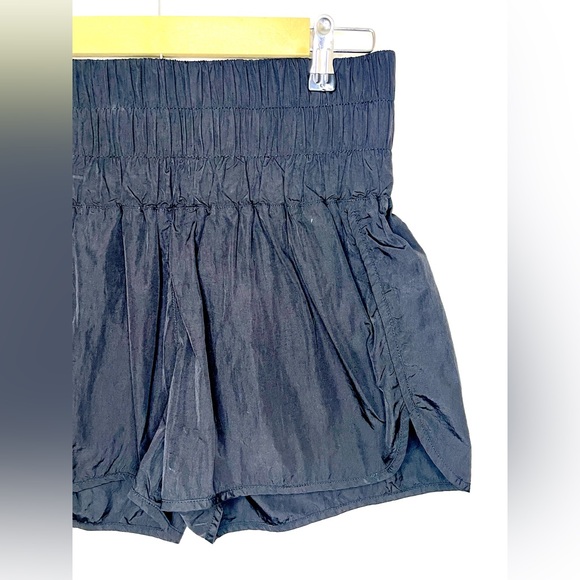 3 for 20 Black High Waisted Wide Waistband Unbranded Shorts with Lining | Medium - Picture 3 of 10